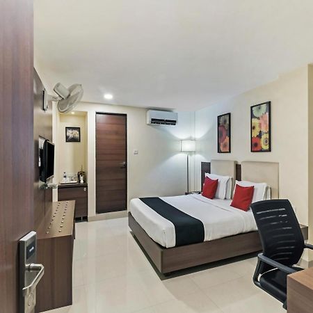 Hotel Concord Galaxy Bombay Esterno foto